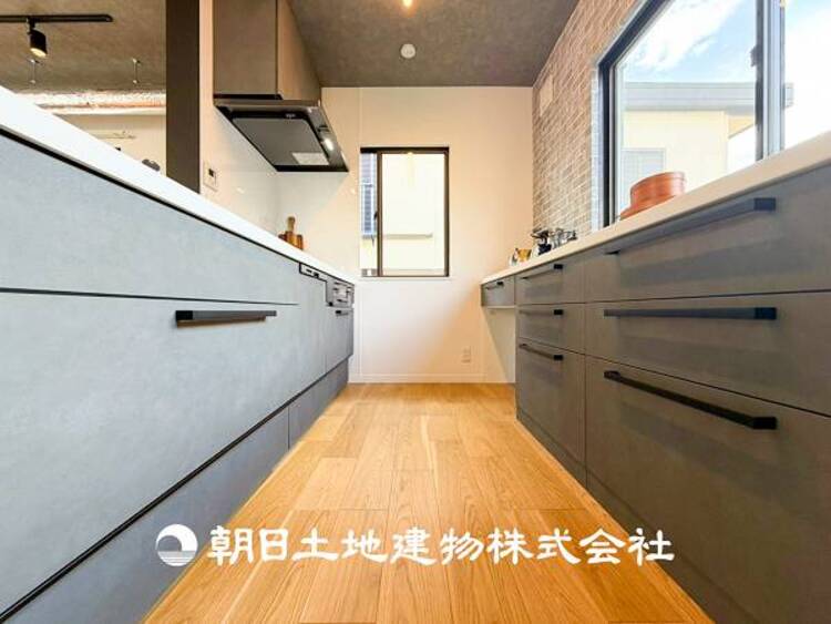 キッチン 【キッチン】住宅の主役でもあり、日常生活を過ごす上で重要な水回りでもあるからこそ機能性・デザイン性に拘りました。。