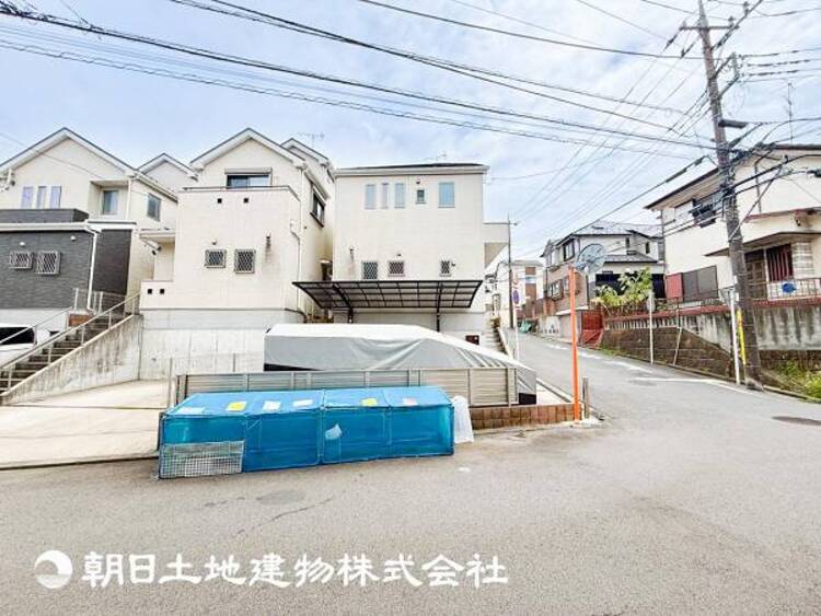 外観 リビングで家族との時間、自分の時間を大切にできる空間を作りました。