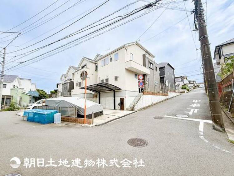 外観 慌ただしい1日が始まり、充実した1日の終わりを締めくくる洗面所。