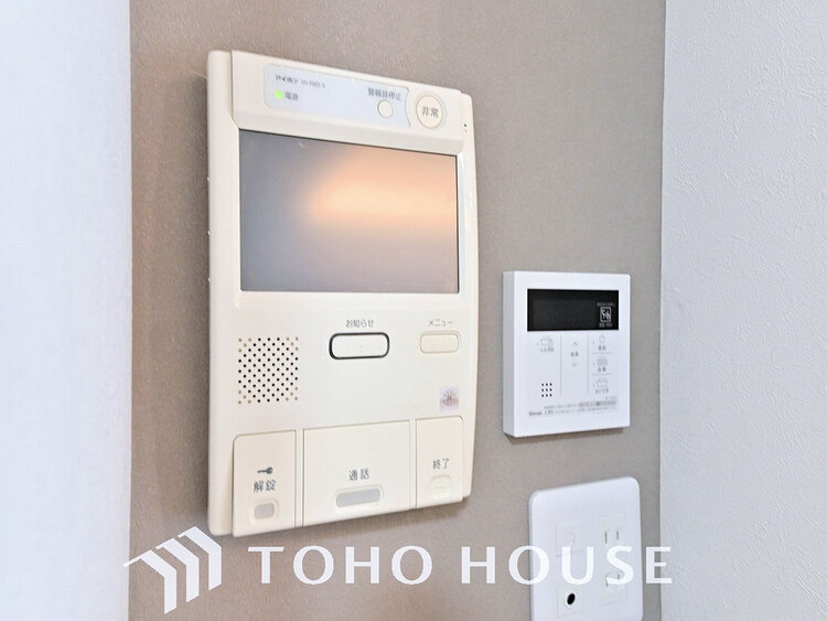 その他 来客が一目でわかるモニター付きインターホン