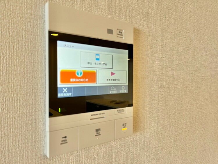 その他 誰が来てもわかる様にモニター付きインターホンを設置。