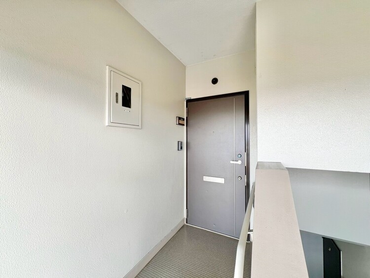 その他 清潔感のある落ち着いた雰囲気の玄関です。