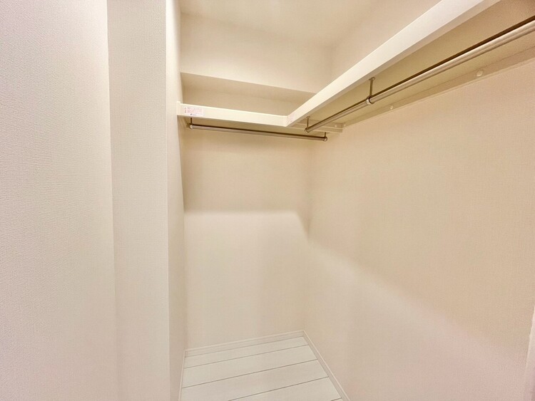 その他 家電やスーツケース、ストック品など何でも片付く嬉しい空間です。