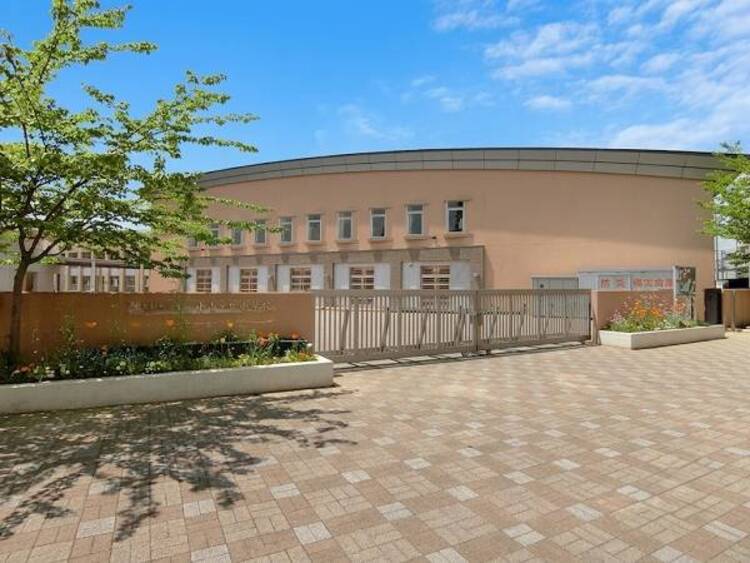 周辺 小山が丘小学校まで約385ｍ