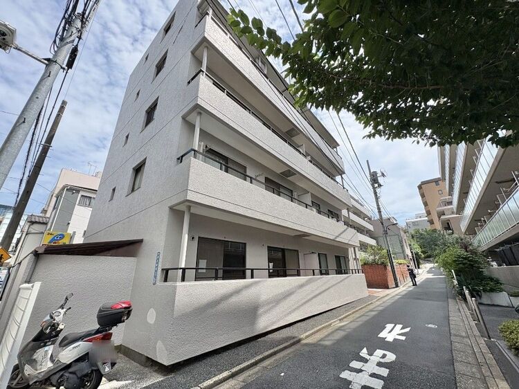 外観 ライフプランニングからローンまで、一貫してご説明させていただきます。お気軽にお問い合わせくださいませ。