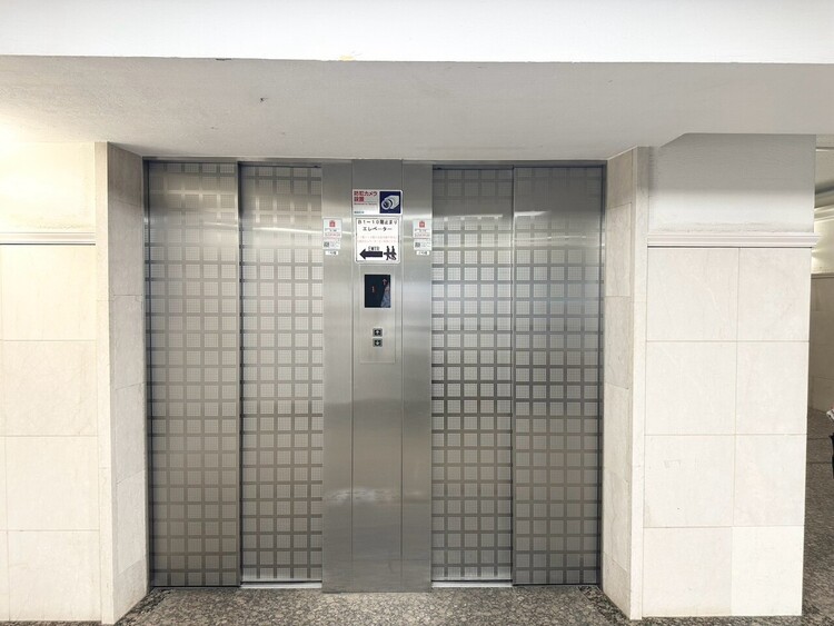 その他 エレベーター完備のため荷物が多くなっても安心。