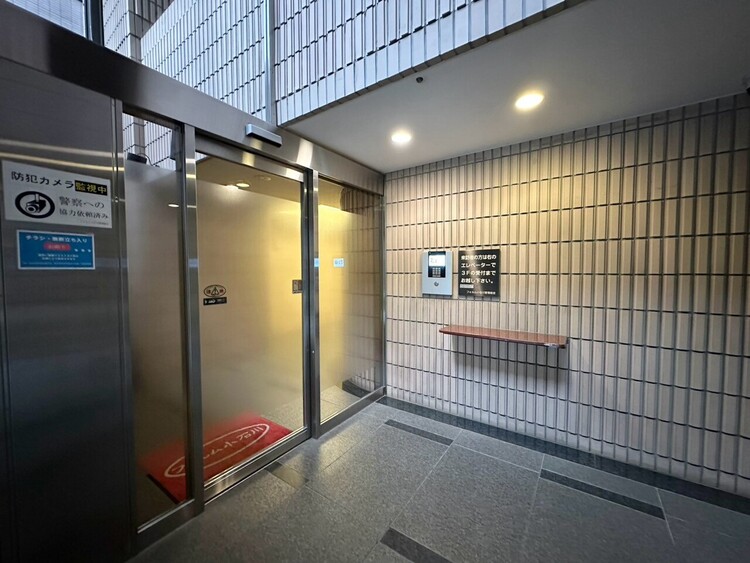 その他 館内は静寂な中が保たれており、管理が行き届いている印象を受けました。