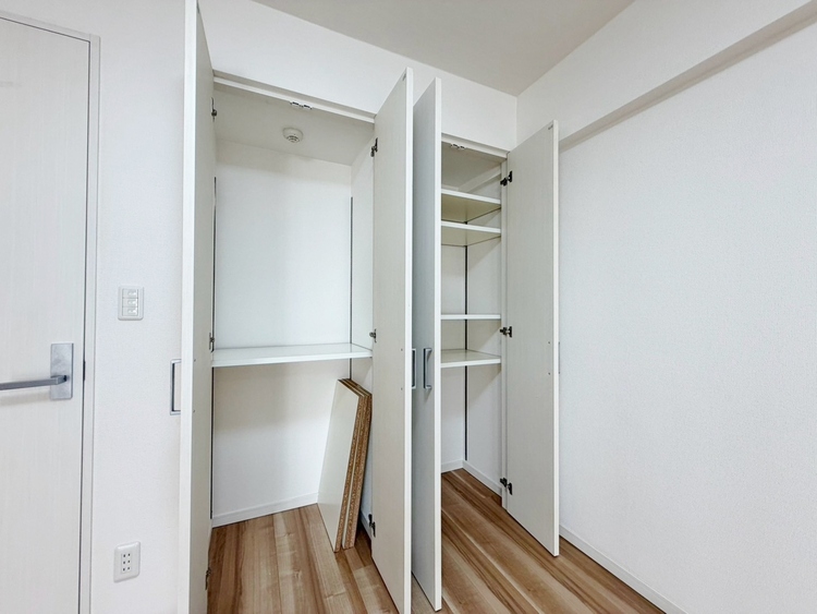 その他 家電やスーツケース、ストック品など何でも片付く嬉しい空間です。