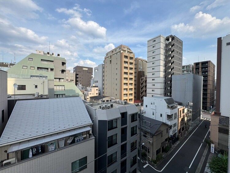 その他 眺望や窓からの景色が良いと、家で過ごす時間も快適です。