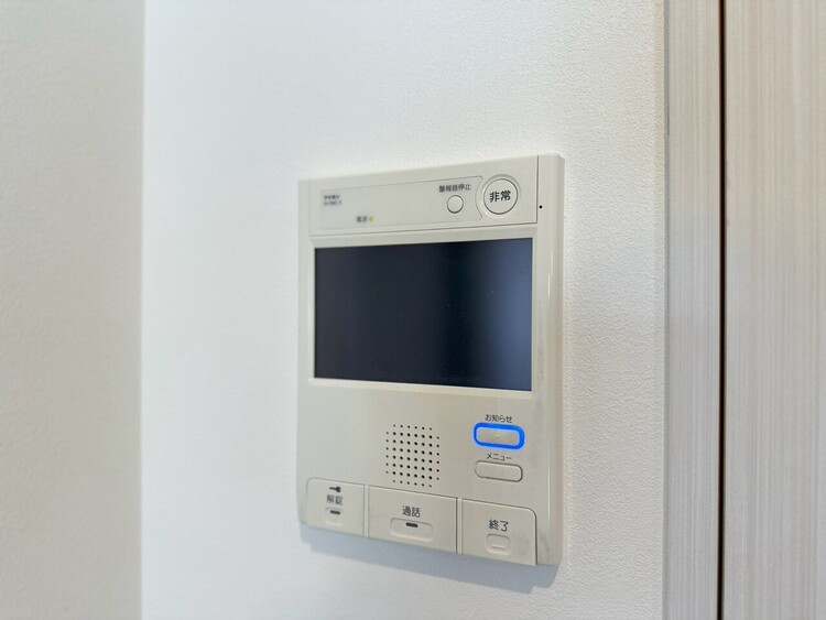 その他 誰が来てもわかる様にモニター付きインターホンを設置。