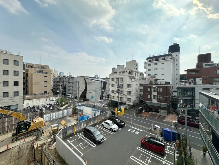 その他 眺望や窓からの景色が良いと、家で過ごす時間も快適です。
