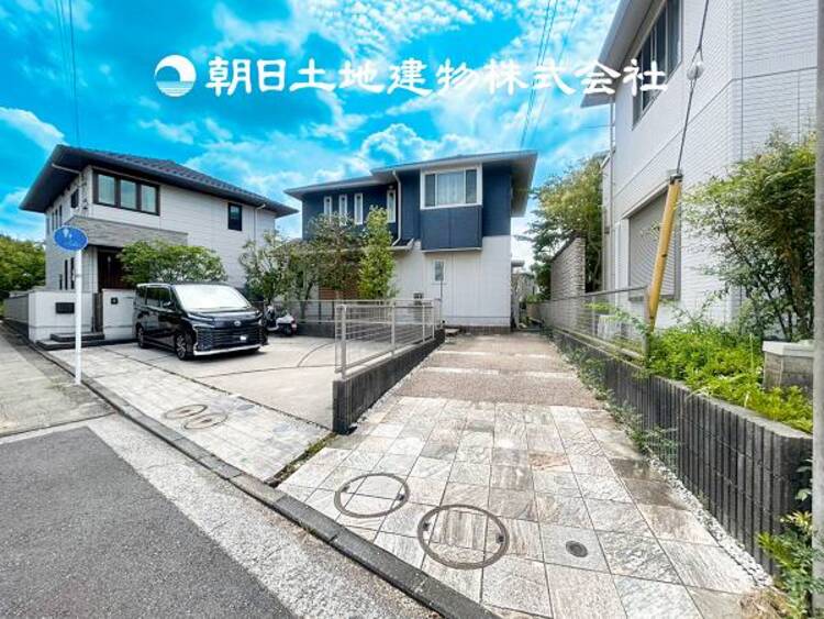 外観 【外観写真】時間のゆとりと空間、爽やかな陽光がもたらす光と風を贅沢なまでに感じる暮らしがここに始まります。