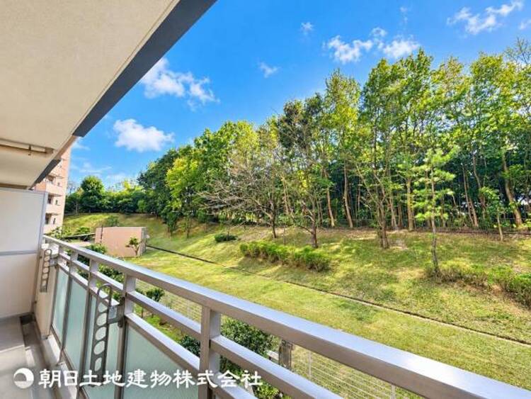 その他 【眺望】住戸からの眺望や通風も良好なお部屋です。