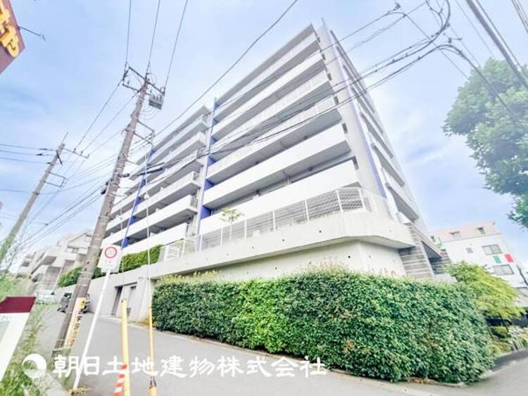 外観 【外観写真】表現された空間はたくさんの光を浴び、風を感じ、暮らしの時間を豊かにしてくれます。