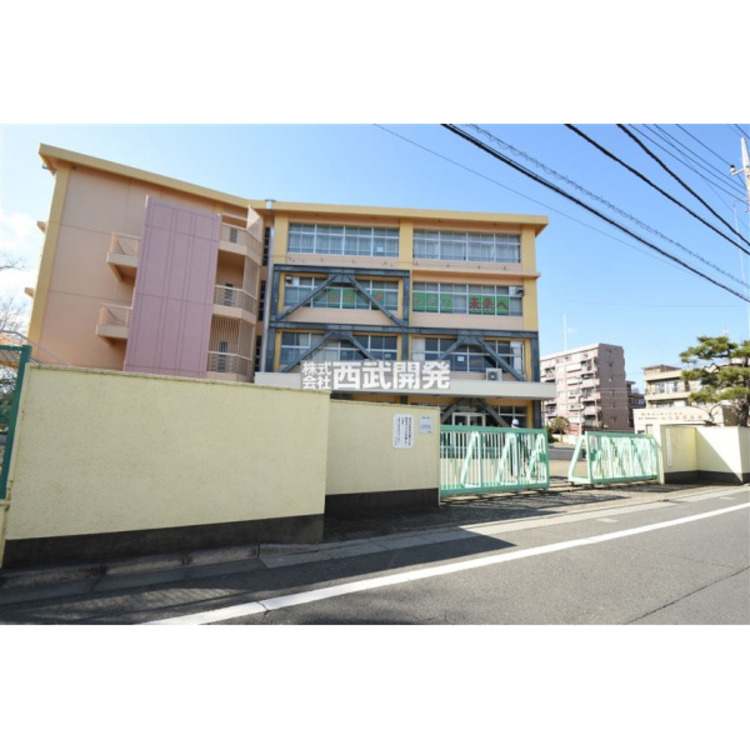 周辺 東村山市立青葉小学校(約300m)