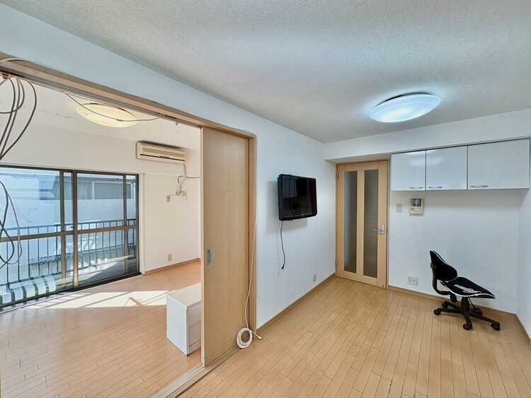 居間 過ごす時間が、たくさんの思い出として紡がれていく場所。