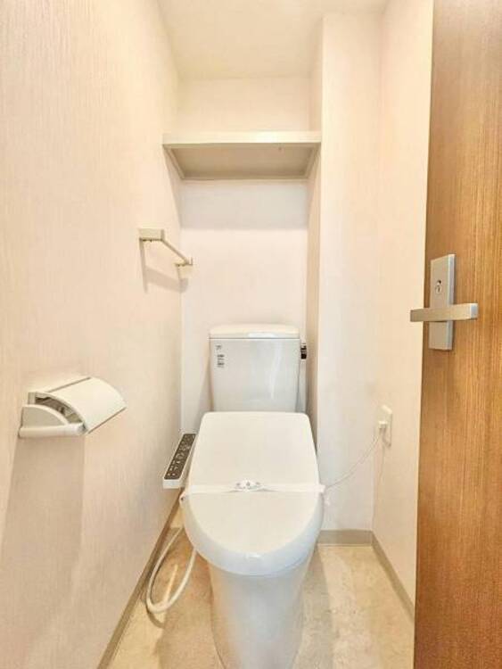 トイレ 清潔感の溢れるトイレです。落ち着いた空間で安らぎのひとときをお過ごし頂けます。