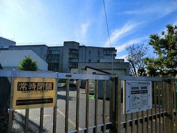 周辺 小机小学校	1320m