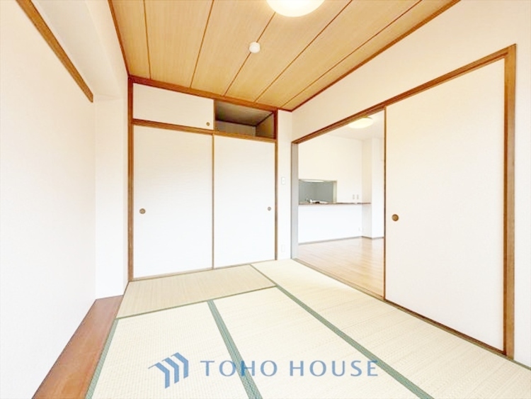 内装 【PRIVATE ROOM】◆属毛離裏◆子は父を手本とし、母に愛育されて成長する。家族の深い繋がり。いつまでも大切にしたい。