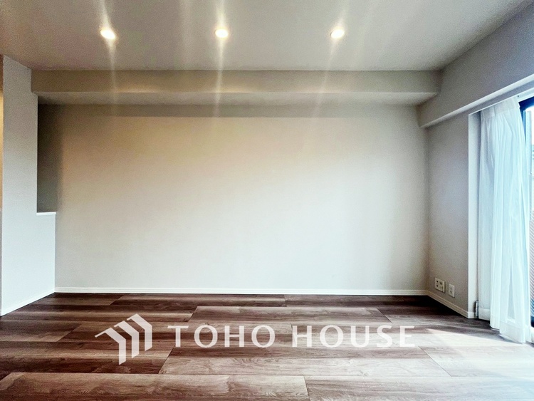 内装 【LIVING】◆Sunshine◆光が燦々と入り、いるだけで気持ちいい。「開放的でゆとりあるお部屋です。」