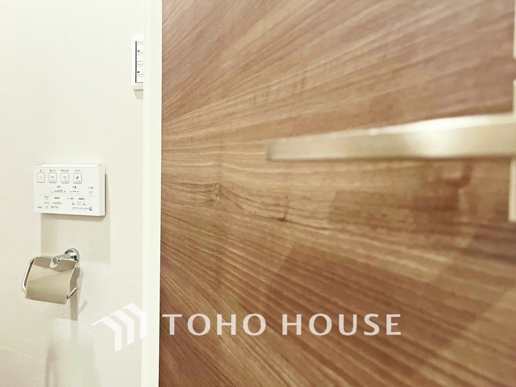 トイレ 【TOILET】◆快適◆な生活に不可欠。節水型の高性能トイレを新設。