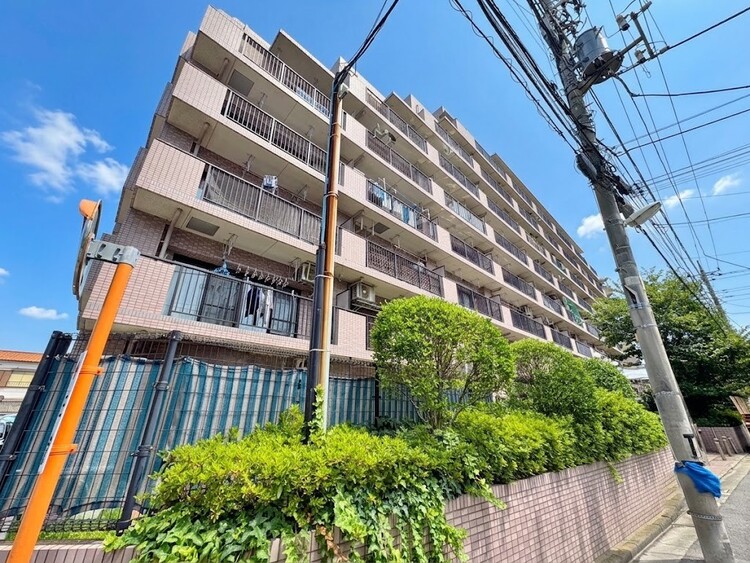 外観 資料には掲載していない情報が、現地にはたくさんあります。是非一度、現地をご確認ください。