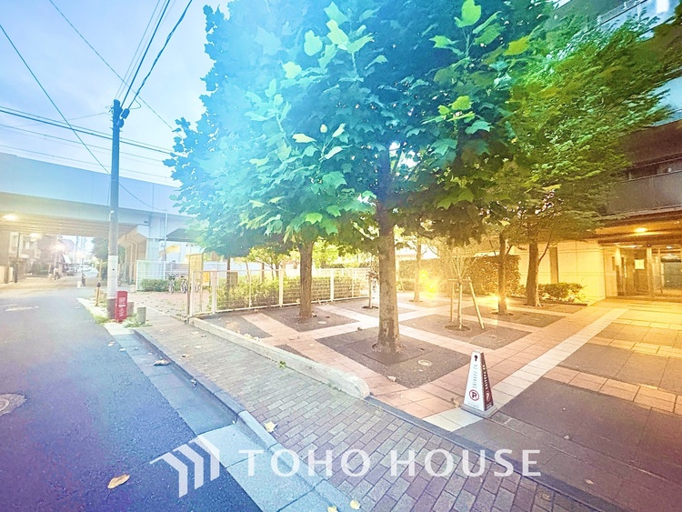 外観 使いやすく、明るい洋室に仕上がります。子供部屋や趣味のお部屋にご利用できます。ご自身で家具などを配置し、素敵な空間を創り上げられます。