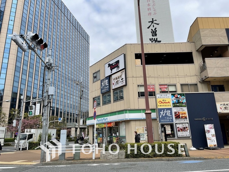 周辺 ファミリーマート 南大井三丁目店　距離700ｍ