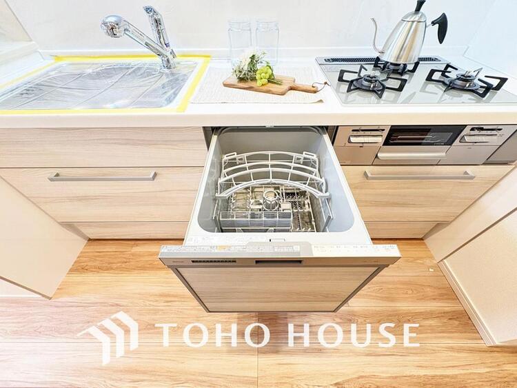 キッチン シンプルな部屋の雰囲気に溶け合うナチュラルキッチン