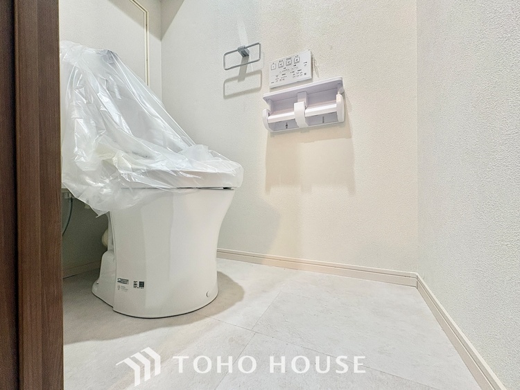 トイレ 【TOILET】◆快適◆な生活に不可欠。節水型の高性能トイレを新設。