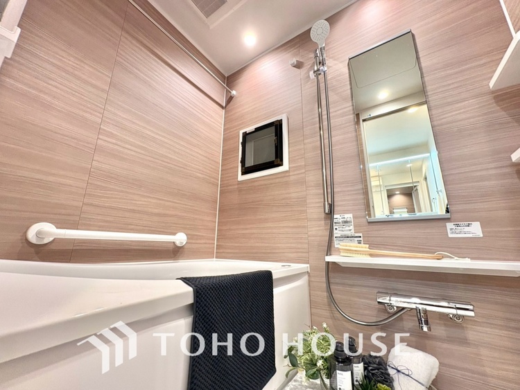 風呂 【BATHROOM】◆プライベートな空間◆simpleだからrelaxできるんです。こころもからだもキレイさっぱり。