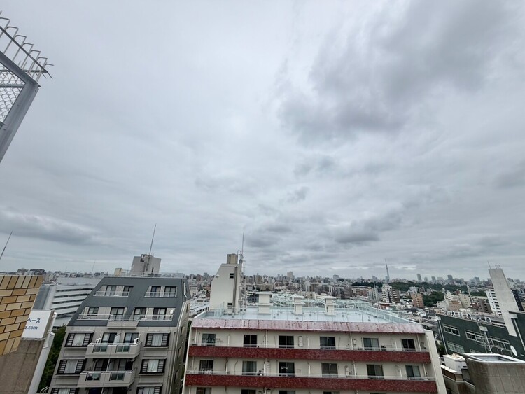 その他 眺望や窓からの景色が良いと、家で過ごす時間も快適です。