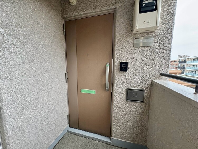 その他 清潔感のある落ち着いた雰囲気の玄関です。