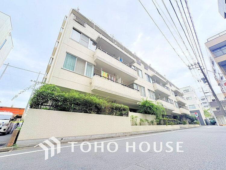 外観 〜2路線利用可「門前仲町」駅徒歩9分の好立地〜WIC付き1LDKのお部屋です〜