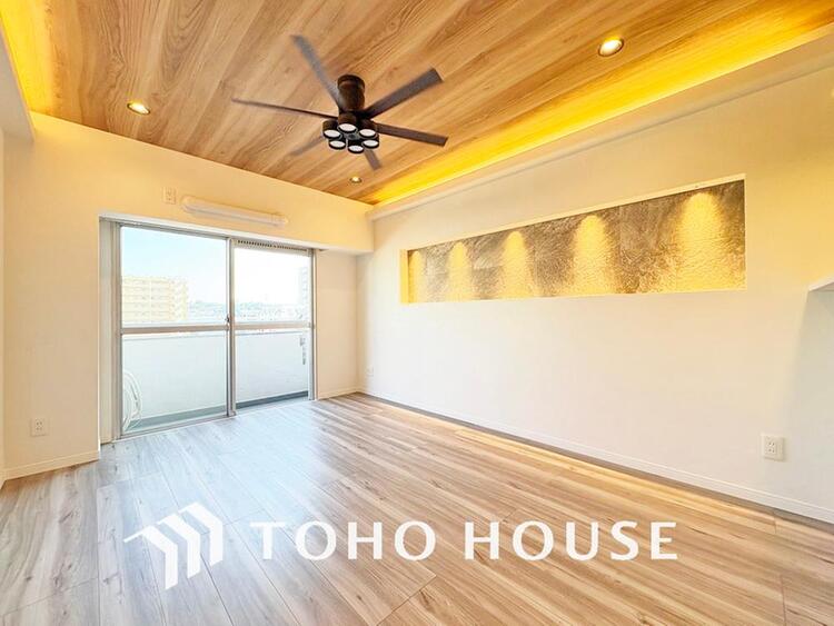 内装 造りこんだ空間演出の妙が生み出す光と質のハーモニーはこの住宅のクオリティの良さを実感させてくれます。