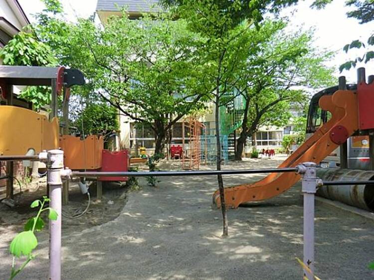 周辺 太陽第二幼稚園　740ｍ