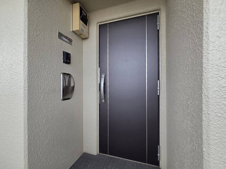 玄関 玄関を開ければ、そこは安らぎのご自宅。