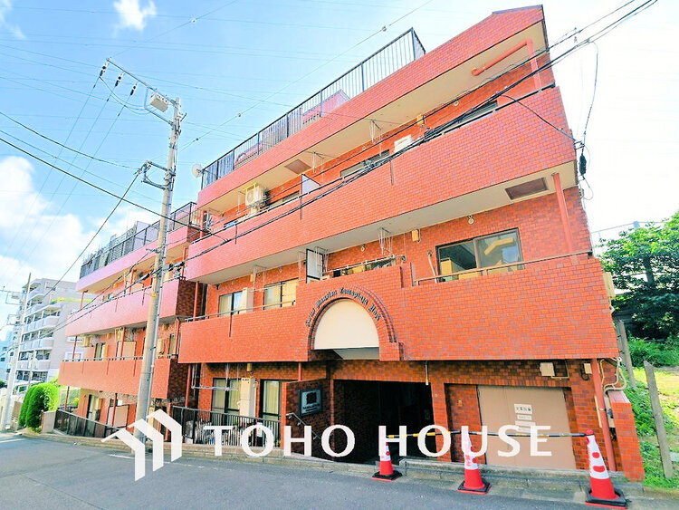 外観 〜閑静な住宅地の低層マンション〜新規フルリフォーム済の綺麗な室内〜