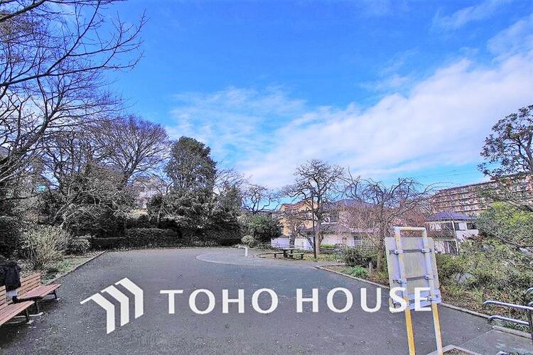 周辺 渋沢金井公園まで約500m