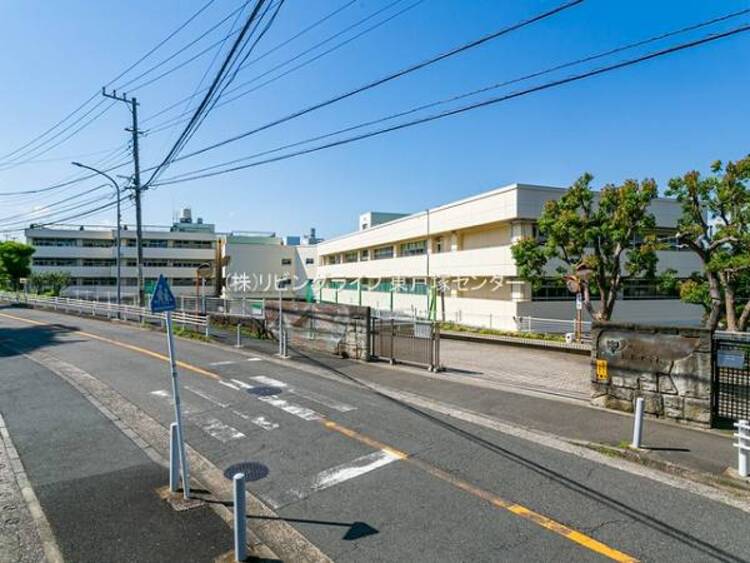 周辺 横浜市立松本中学校　450ｍ