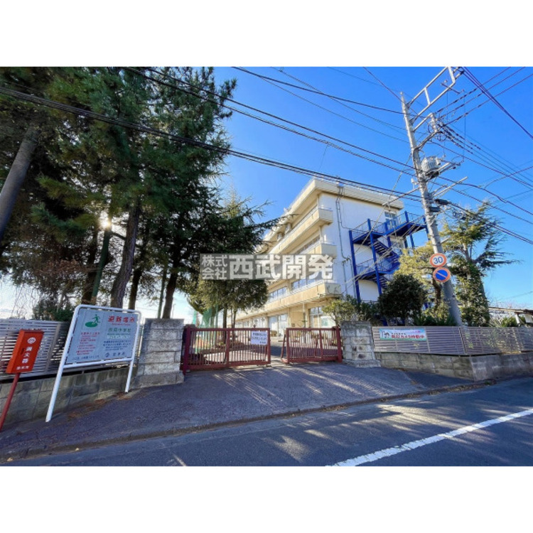 周辺 志木市立宗岡中学校(約770m)