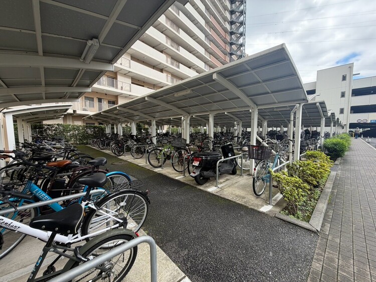 その他 駐輪場も綺麗に整頓されています。※空き状況は都度ご確認下さい。