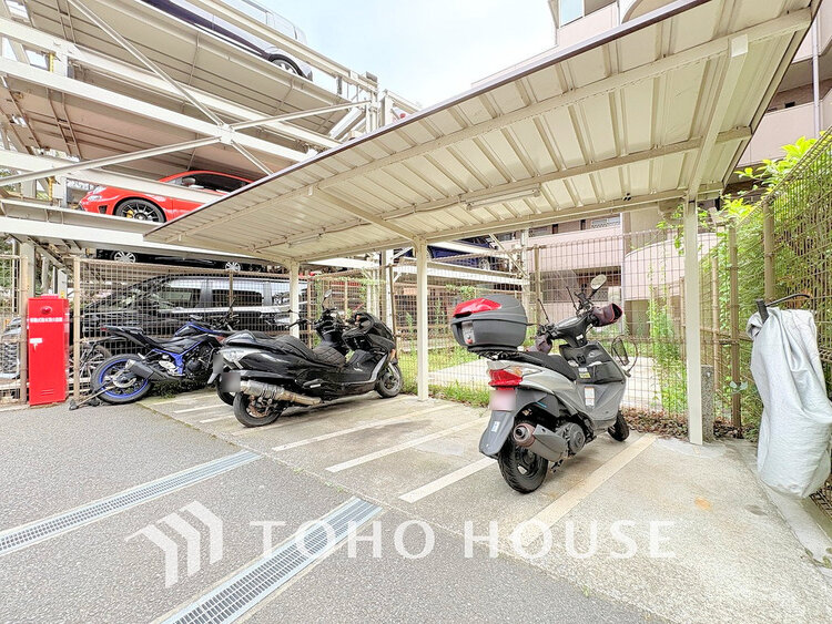 その他 バイク置場（料金・空き状況はご確認ください）