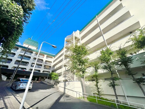 大倉山パークハイツの物件画像