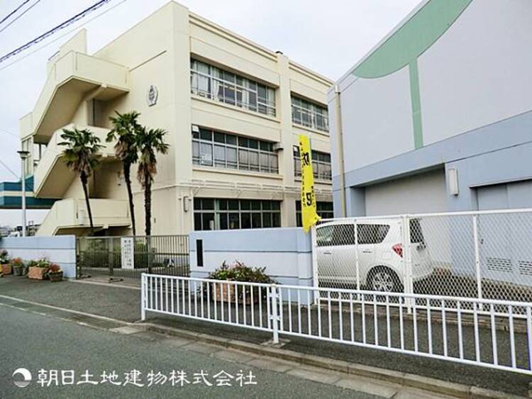 周辺 中川中学校1190ｍ