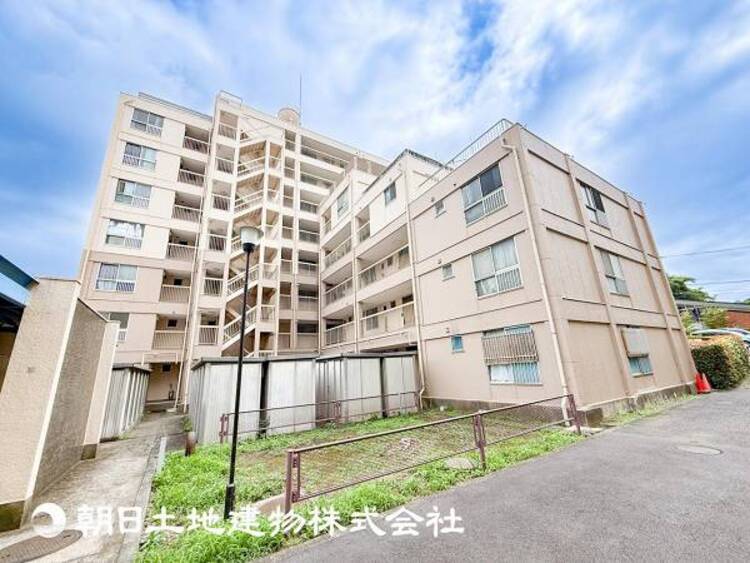 外観 【外観写真】表現された空間はたくさんの光を浴び、風を感じ、暮らしの時間を豊かにしてくれます。