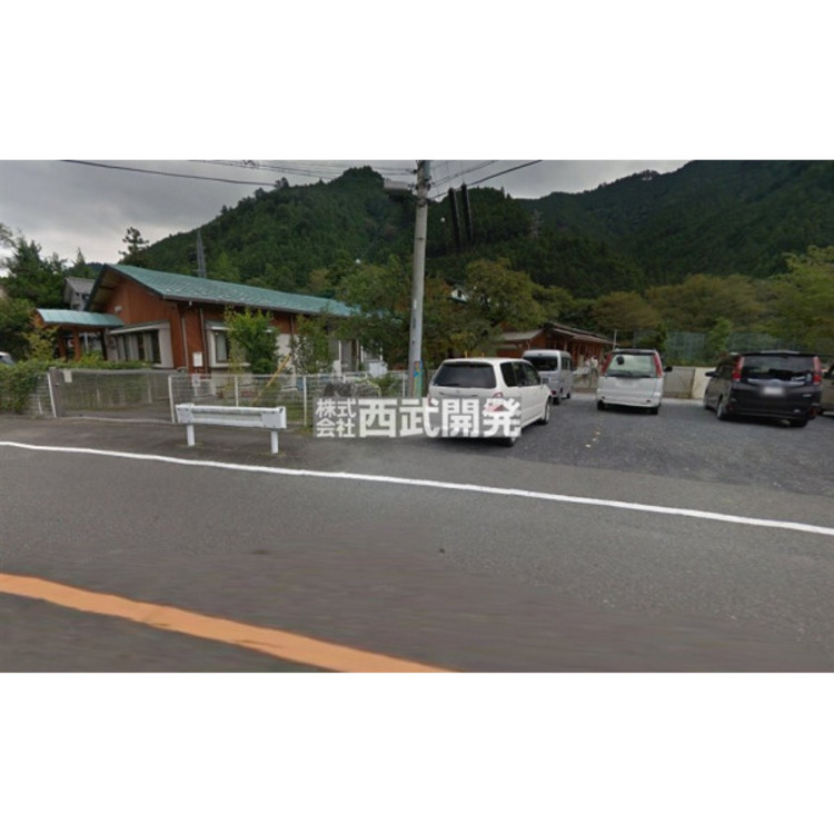 周辺 名栗幼稚園(約950m)