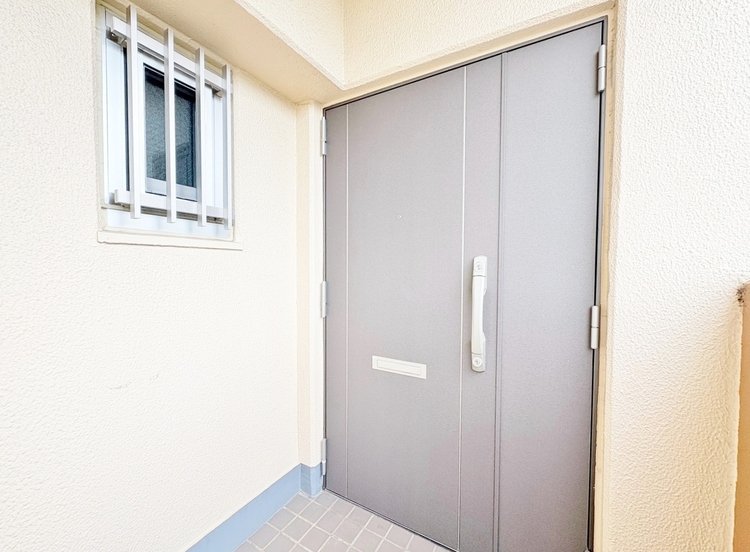 玄関 玄関を開ければ、そこは安らぎのご自宅。
