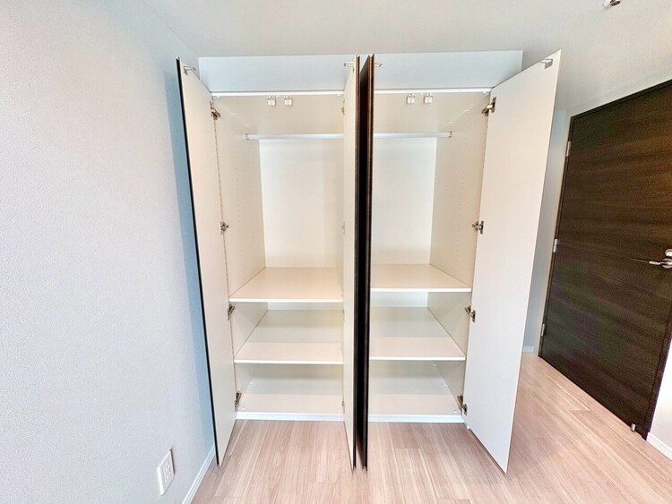 その他 家電やスーツケース、ストック品など何でも片付く嬉しい空間です。
