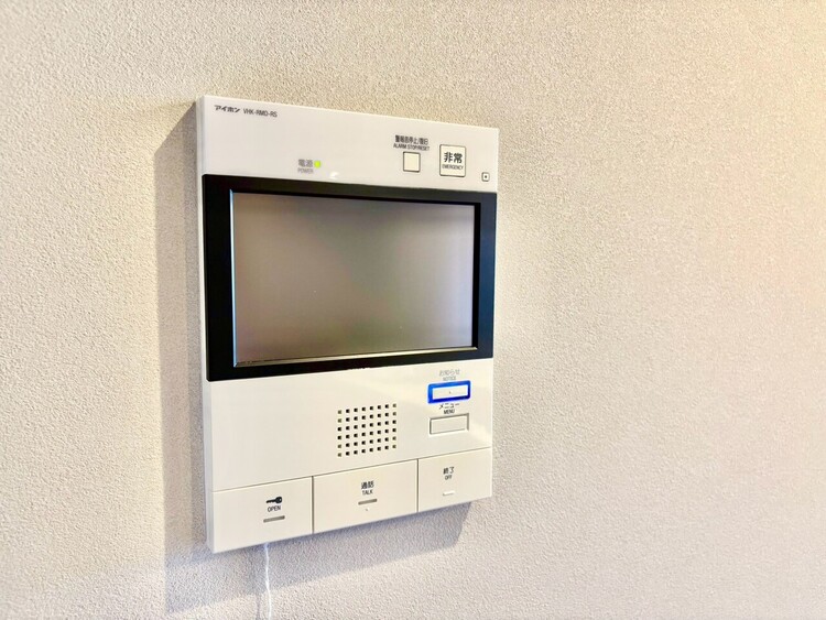 その他 誰が来てもわかる様にモニター付きインターホンを設置。